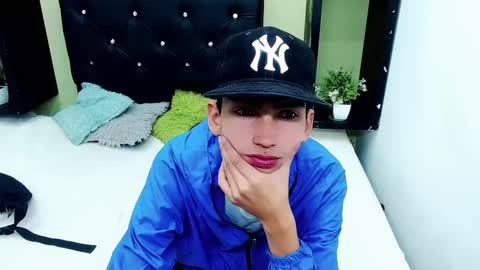 ttimy online show from 12-20-24, 08:34