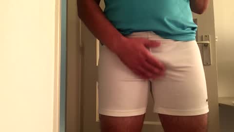 Snapshot of ttt94xxx chatting on 09-11-25, 07:19 Tommy online show from 09-11-25, 07:19