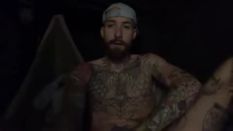 Tuhands online show from 11-19-25, 07:41