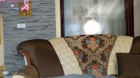 Snapshot of tunderose chatting on 05-30-26, 04:20 Tunde online show from 05-30-26, 04:20