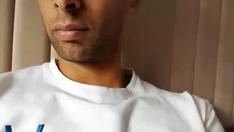 Snapshot of tunisiensexyguy chatting on 12-21-24, 12:06 TunisienSexyGuy online show from 12-21-24, 12:06