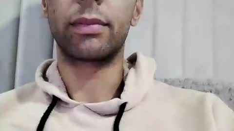 Snapshot of tunisiensexyguy chatting on 01-19-25, 04:25 TunisienSexyGuy online show from 01-19-25, 04:25