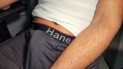 Snapshot of turealmoreno chatting on 01-15-26, 06:18 Taki online show from 01-15-26, 06:18