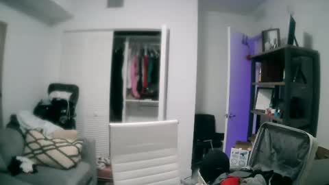 Snapshot of tuscan_taurus chatting on 01-27-25, 10:16 tuscan_taurus online show from 01-27-25, 10:16