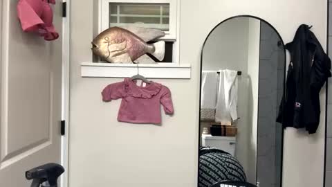 Snapshot of tusekzee chatting on 11-17-25, 12:38 Tusekzee online show from 11-17-25, 12:38