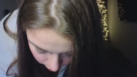 Ariana online show from 12-28-24, 11:37