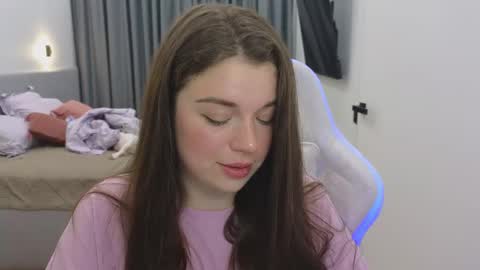 Ariana online show from 03-06-25, 08:27