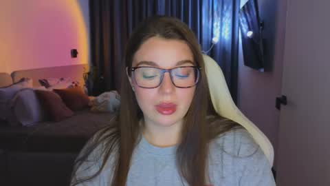 Ariana online show from 10-07-25, 09:12