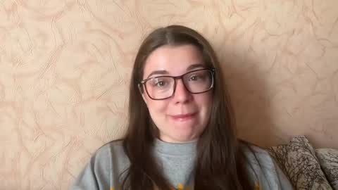 Snapshot of tutti_frutti_ chatting on 05-04-26, 05:36 Ariana online show from 05-04-26, 05:36