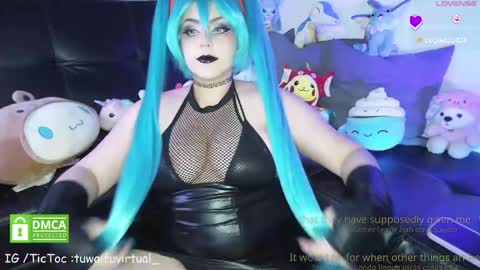 Tay online show from 05-13-26, 12:41