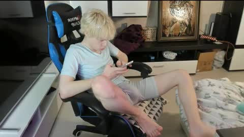 Dan online show from 03-07-26, 10:45