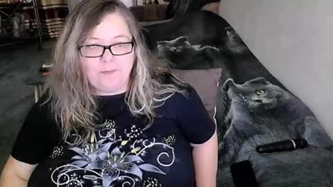 Lana online show from 04-22-26, 01:08