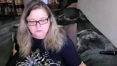 Lana online show from 04-26-26, 10:40