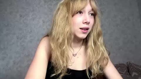 Aria online show from 07-25-26, 06:11