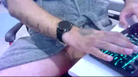 twardyidlugi online show from 09-28-25, 07:52