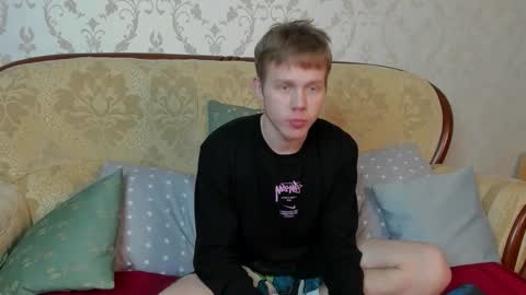 Angus online show from 11-08-25, 07:12