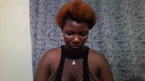 Snapshot of twerker_lyly chatting on 11-09-25, 12:03 twerker_lyly online show from 11-09-25, 12:03