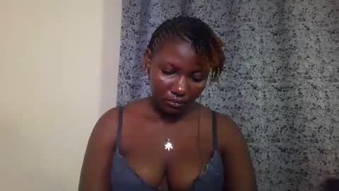 Snapshot of twerker_lyly chatting on 11-12-25, 08:15 twerker_lyly online show from 11-12-25, 08:15