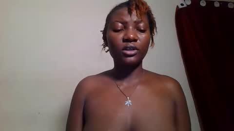 Snapshot of twerker_lyly chatting on 11-17-25, 01:06 twerker_lyly online show from 11-17-25, 01:06