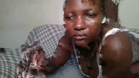 Snapshot of twerker_lyly chatting on 11-18-25, 05:06 twerker_lyly online show from 11-18-25, 05:06