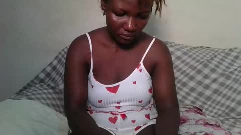 Snapshot of twerker_lyly chatting on 11-23-25, 04:40 twerker_lyly online show from 11-23-25, 04:40