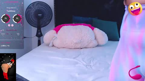 Snapshot of twerking_bigass chatting on 01-05-25, 02:41 Sophy online show from 01-05-25, 02:41