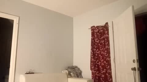 twest84 online show from 11-12-25, 02:56