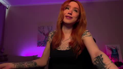 Snapshot of twiinkie_pie chatting on 06-06-26, 04:12 Maria 3 online show from 06-06-26, 04:12