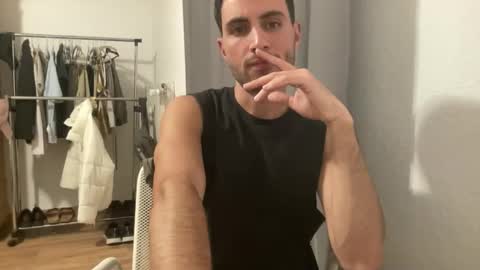 Snapshot of twikboy chatting on 09-27-25, 08:47 Twinkboy online show from 09-27-25, 08:47