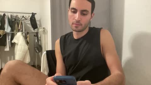 Snapshot of twikboy chatting on 10-15-25, 08:42 Twinkboy online show from 10-15-25, 08:42