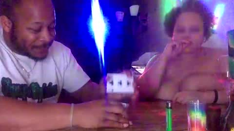 Twin and Lea online show from 01-18-25, 03:53