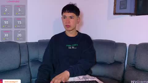 Snapshot of twink_daren chatting on 05-19-26, 06:58 Mr Daren online show from 05-19-26, 06:58