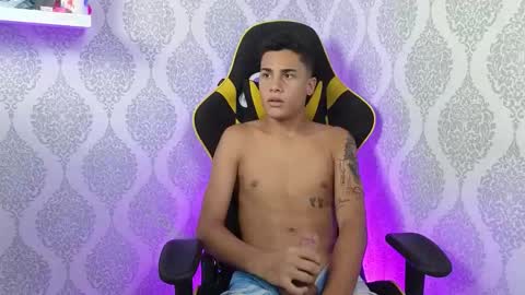 Dani online show from 11-25-25, 07:58