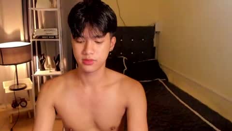 Snapshot of twinker8inches chatting on 07-19-26, 12:09 CLARK online show from 07-19-26, 12:09