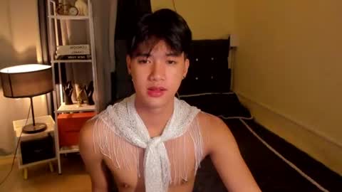Snapshot of twinker8inches chatting on 07-20-26, 03:03 CLARK online show from 07-20-26, 03:03