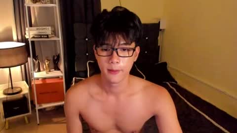 Snapshot of twinker8inches chatting on 07-28-26, 12:01 CLARK online show from 07-28-26, 12:01