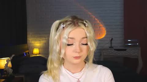 twinklefluff online show from 09-10-25, 02:06