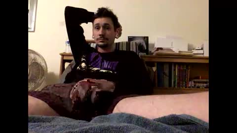 TwinkyMcgee online show from 10-28-25, 07:34