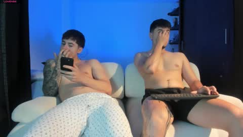 twintease online show from 12-03-25, 01:20