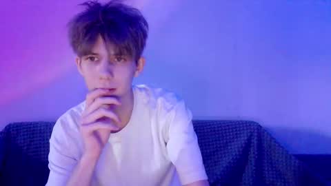 TwiShadow online show from 02-19-26, 12:01