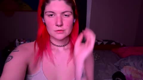 Snapshot of twitchinwhore chatting on 12-29-24, 07:06 twitchinwhore online show from 12-29-24, 07:06