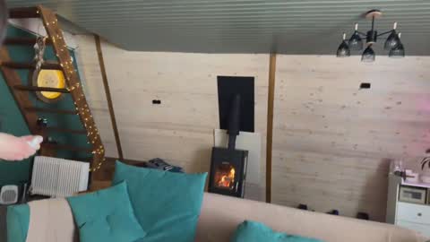    Guys Help us get more thumbs up.  Show your love its important to us online show from 02-08-26, 04:38