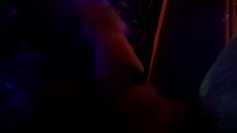 Snapshot of twiztidleeanna69 chatting on 11-18-25, 11:14 Tintilizing Excitement online show from 11-18-25, 11:14