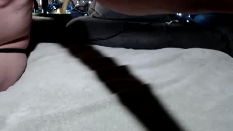 twobeaucoup online show from 03-06-25, 06:19