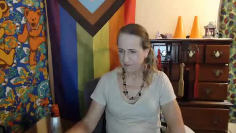 twocumkerry online show from 10-18-25, 07:09