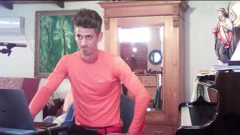 TobeBritta online show from 11-08-25, 07:12