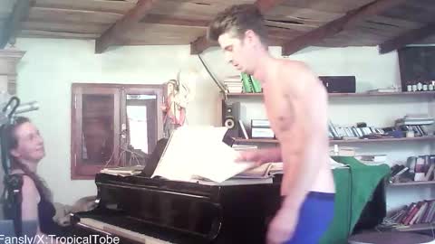 TobeBritta online show from 02-13-26, 06:15