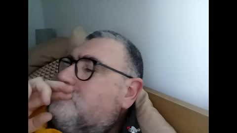 twohats2810 online show from 01-17-26, 02:33