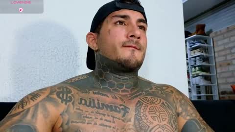 Angel online show from 04-24-26, 01:52