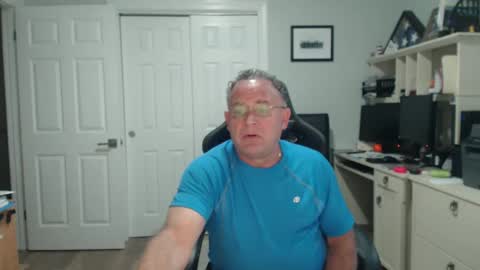 Twopeopleinlove online show from 10-03-25, 10:01